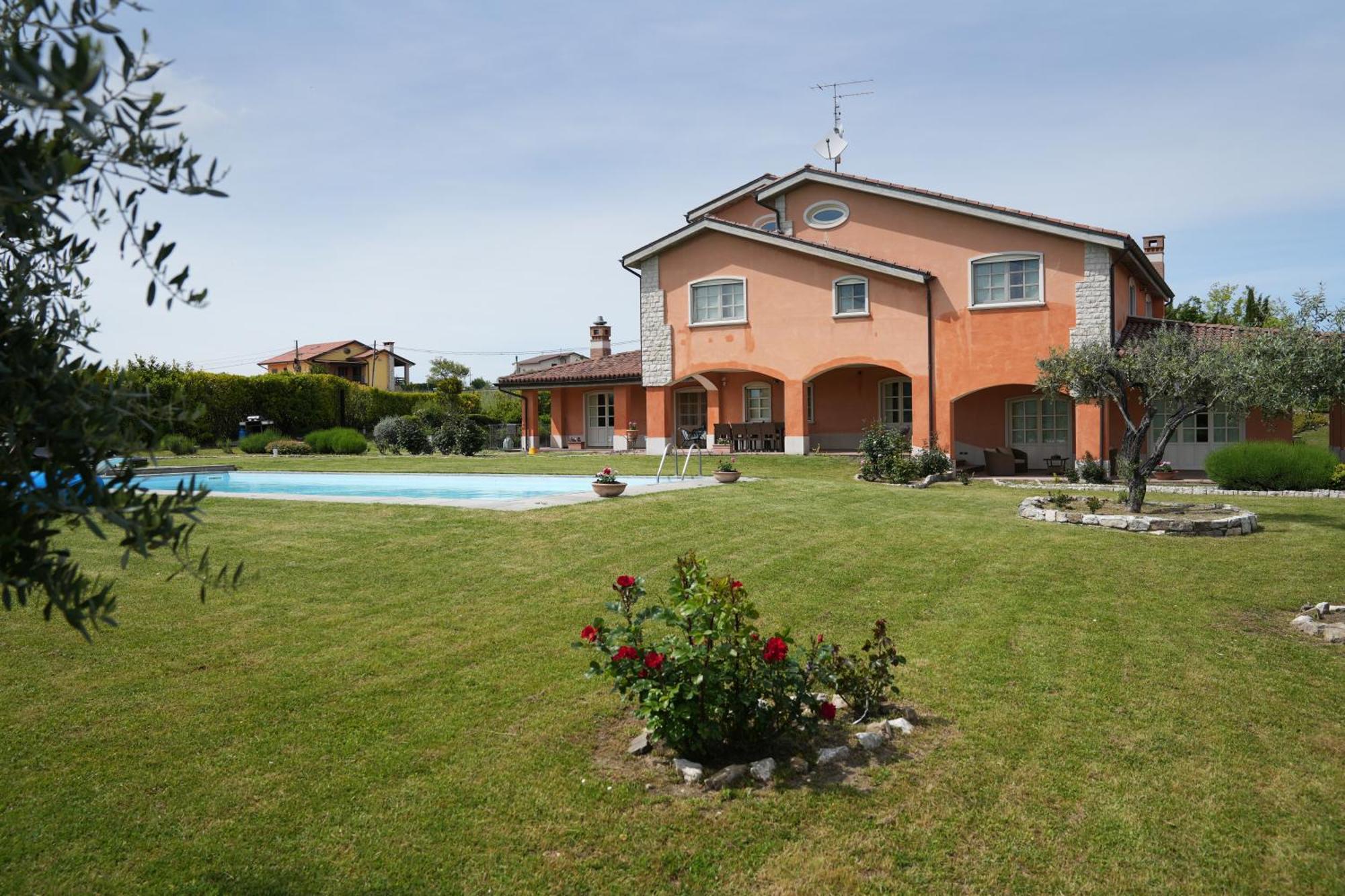 Villa Ruffo กัมโปบัสโซ ภายนอก รูปภาพ