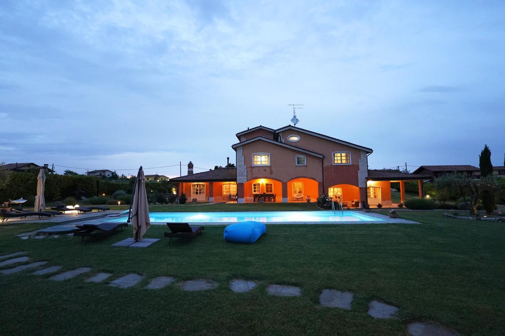 Villa Ruffo กัมโปบัสโซ ภายนอก รูปภาพ